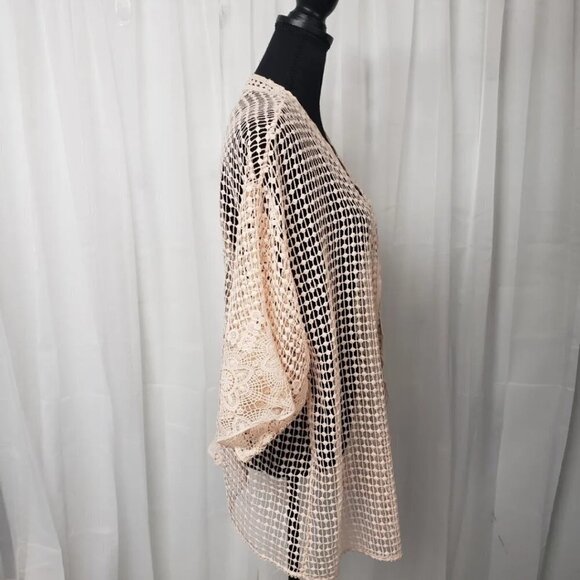 Elegant Cream Open-Knit Women's Jacket - Picture 5 of 13